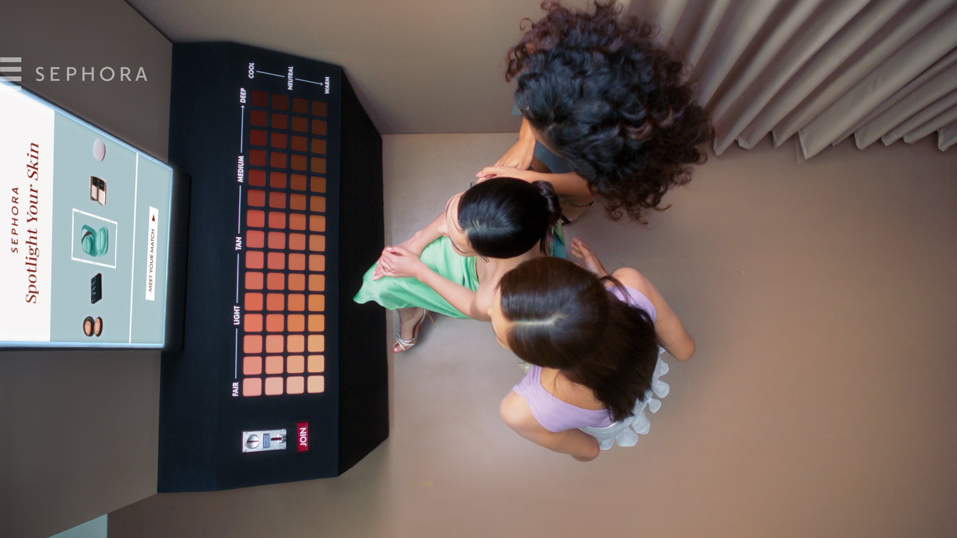 Sephora: "The Photo Booth"