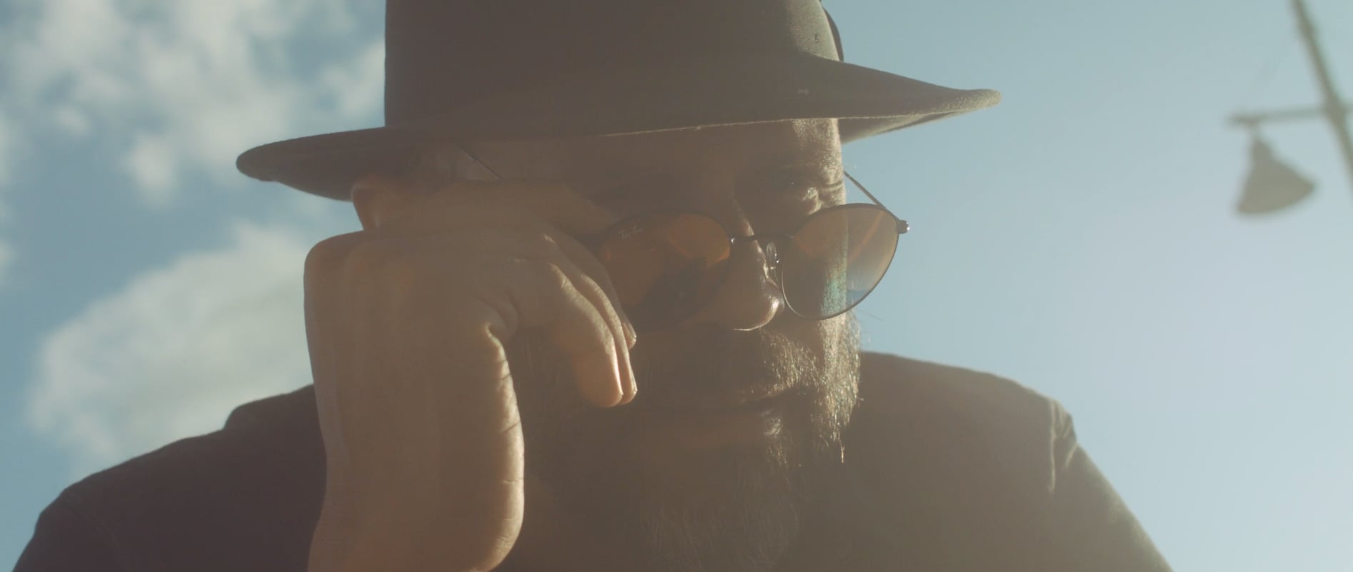Music Video Zulu "The Right End"